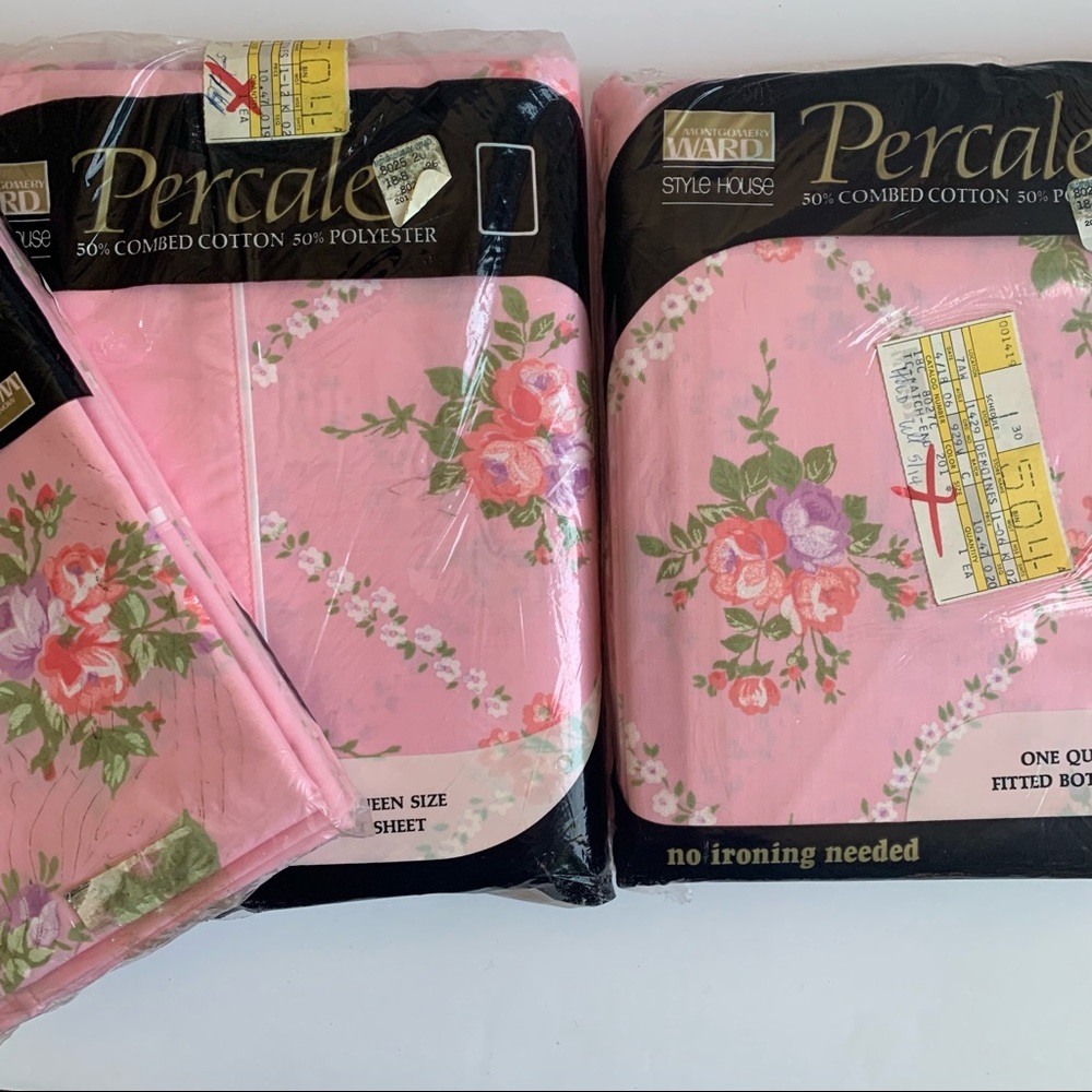 New - Vintage 80s 90s Queen sheet set in vibrant and dainty pink floral